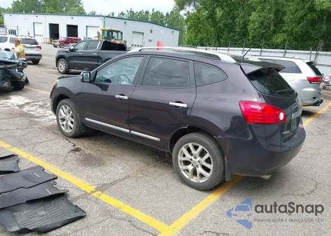 2012 Nissan Rogue Sv W/Sl Pkg z USA, uszkodzony, nr VIN JN8AS5MV3CW354201